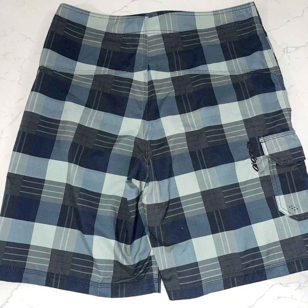Nike 6.0 Board Shorts 34 Gray Grey Plaid Swim Trunks Swimming Mens Skateboarding